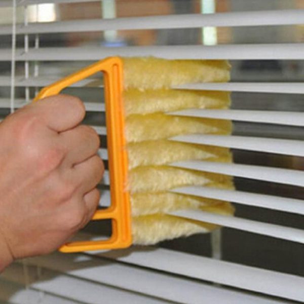 Window Blind & Shutter Microfiber Cleaning Brush
