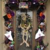 Halloween Mummy Wreath for Front Door, Realistic Mummy Halloween Door Wreath with Spider and Halloween Lanterns