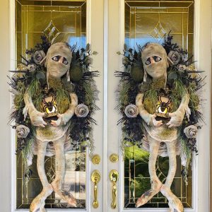 Halloween Mummy Wreath for Front Door, Realistic Mummy Halloween Door Wreath with Spider and Halloween Lanterns